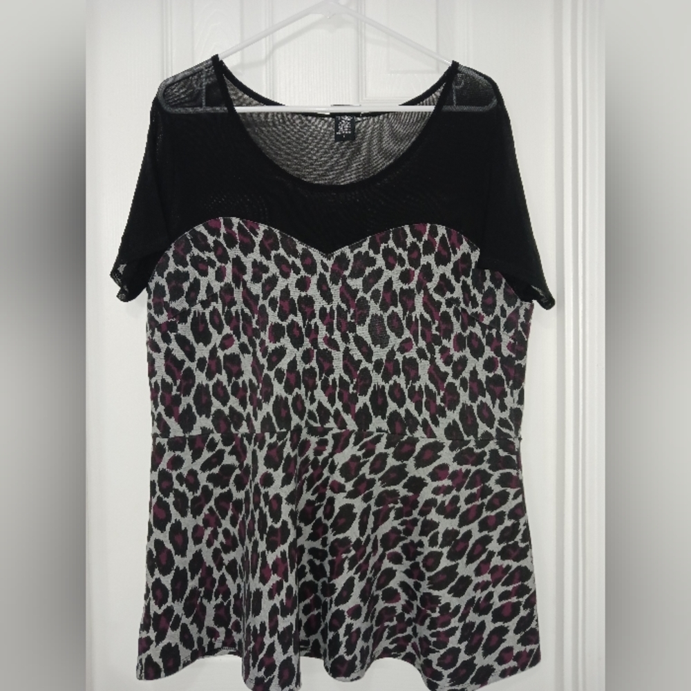 torrid shirt size 2